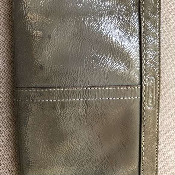 Coach wristlet - Picture 5 of 6